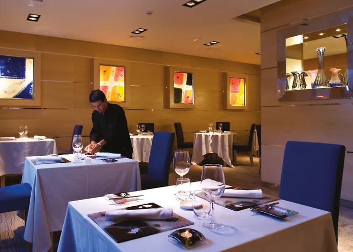 Riu Palace Tres Islas 酒店 4*