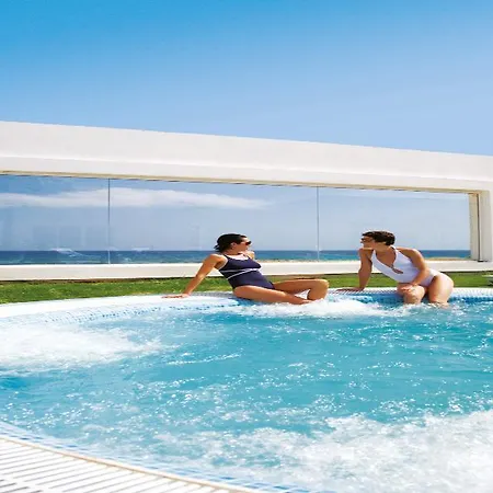 Riu Palace Tres Islas 酒店 科拉雷侯