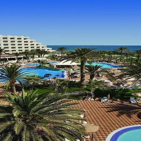 Riu Palace Tres Islas 科拉雷侯