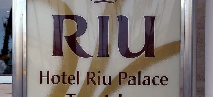 Riu Palace Tres Islas 4* Corralejo